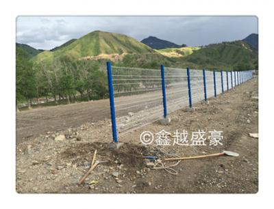 圖木舒克市廟爾溝護(hù)欄網(wǎng)施工案例
