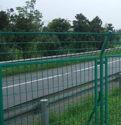 圖木舒克市公路護欄網3