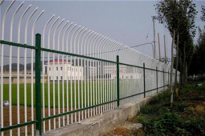 圖木舒克市方管鐵藝護欄